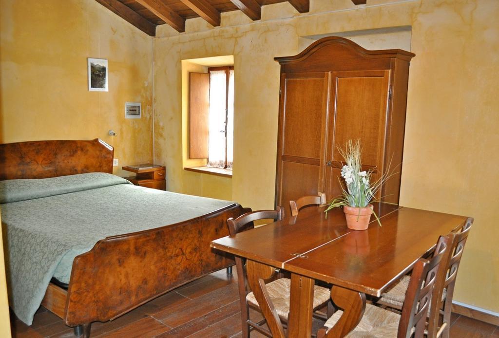 Borgo Isola Santa Guest House Exterior photo